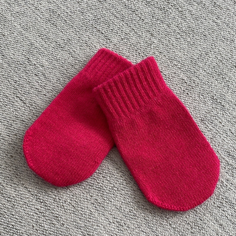 Nike Pink Infant Mittens